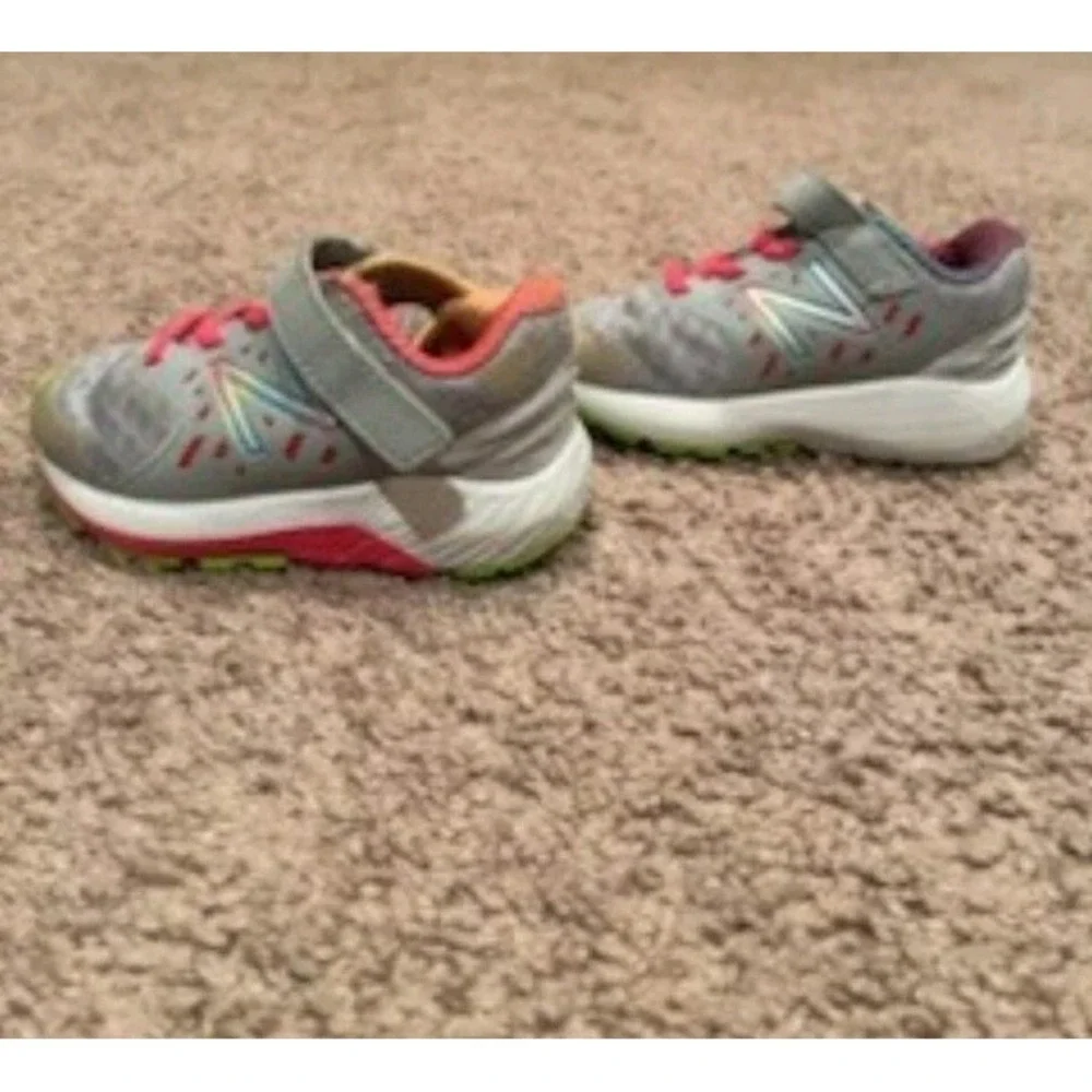 New‎ Balance RAINBOW Fuel Core Urge Sneakers/Shoes Toddler Size 6